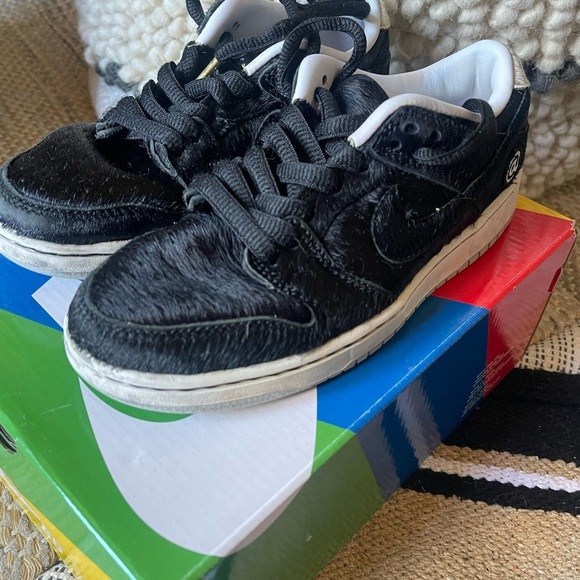 Nike SB Dunk Low x Medicom Toy Bearbrick BE@RBRICK Cz5127-001 boys sz 2 in box - Picture 1 of 16